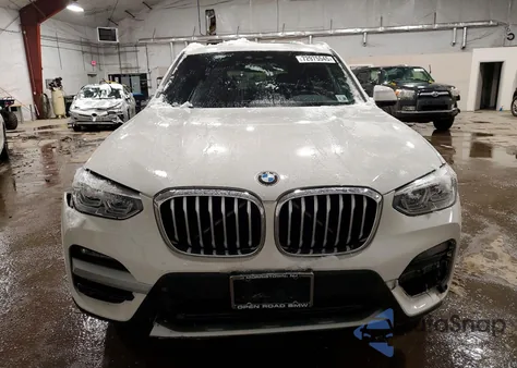 2021 BMW X3 xDrive30I z USA, uszkodzony, nr VIN 5UXTY5C09M9F93617